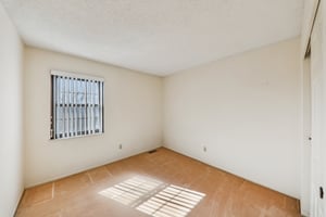 2369 Hidden Meadow Ln-S1702-021.jpg