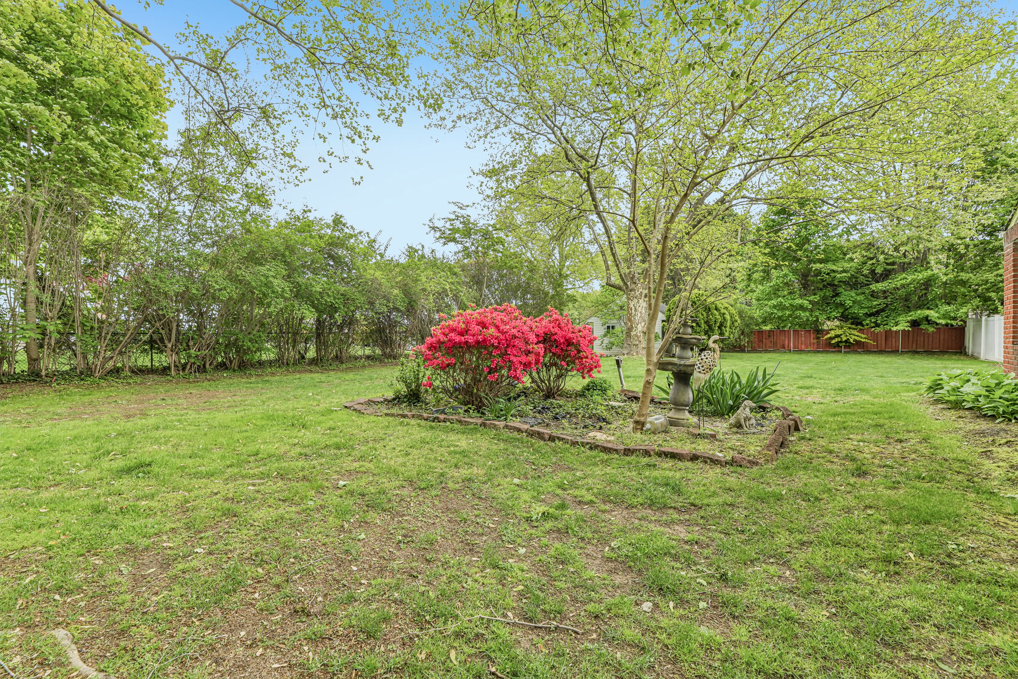 Cedar Rd-S1005-038.jpg