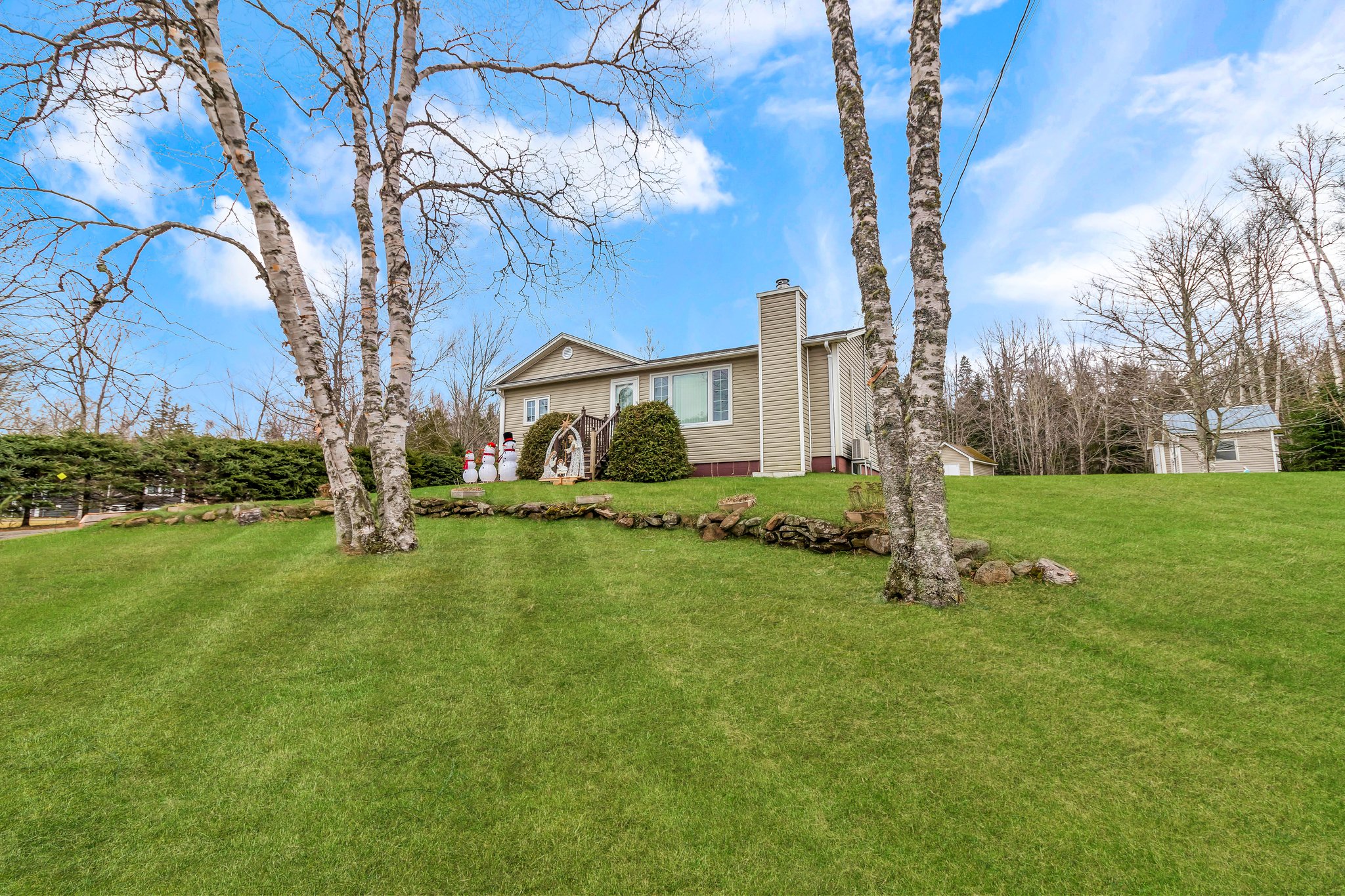 237 De L'Église Ave, SaintAntoine, NB E4V 3A3 PROPICSTA & MeasureMySpace