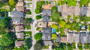 237 Grenview Blvd S, Toronto ON