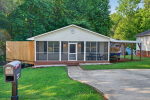  Photo 0