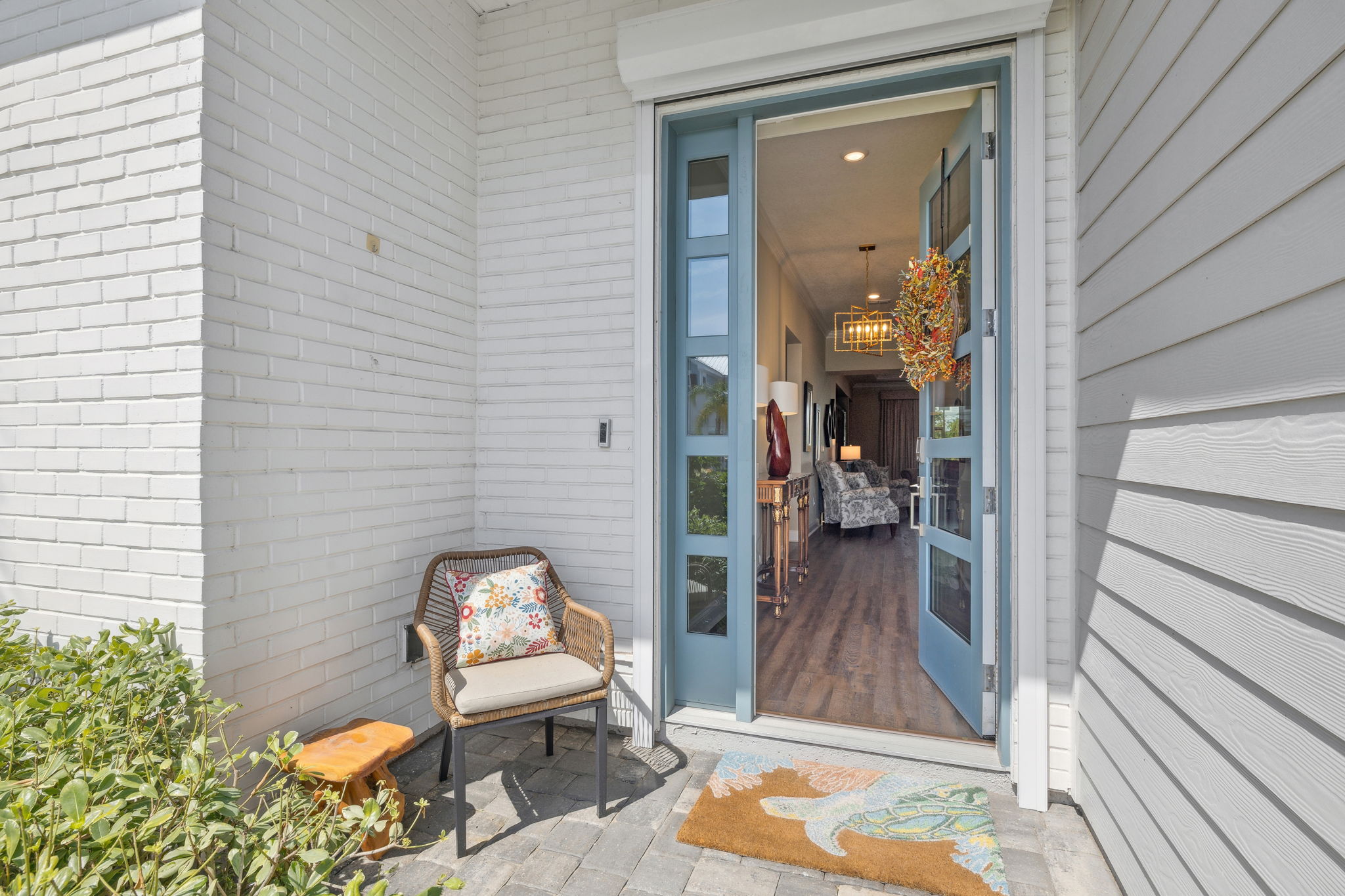 Front Entry Detail