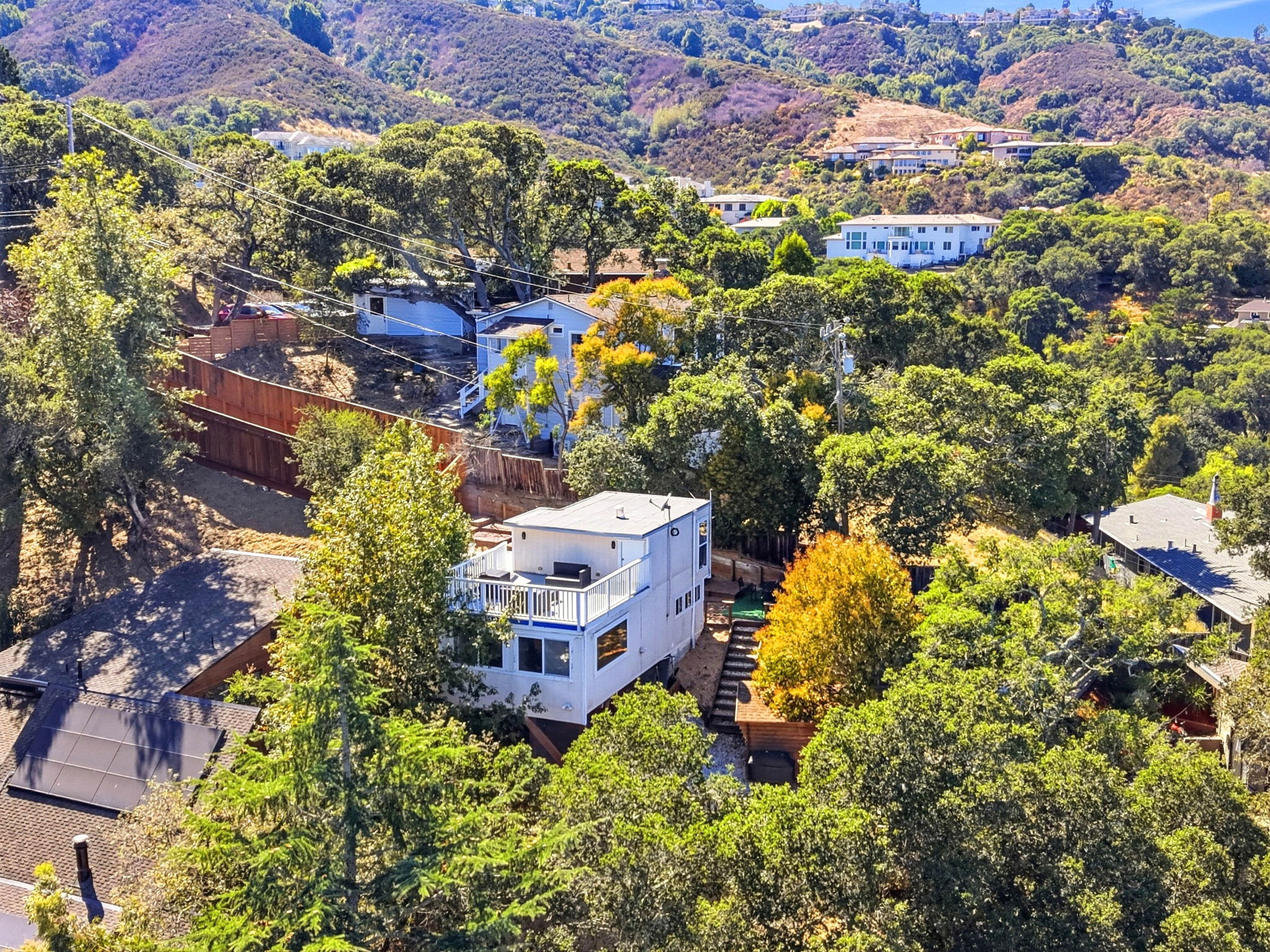012_F8_AERIAL_237 Winding Way