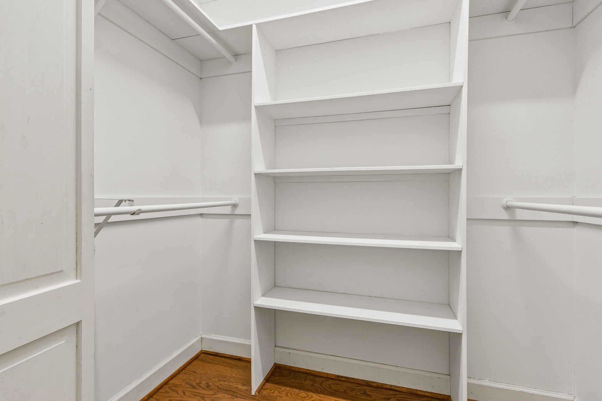Primary Bedroom Closet