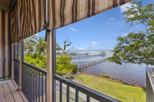 Screened-in Porch