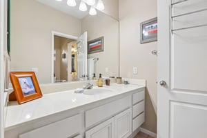 Coldwater Ct-S2409-023.jpg