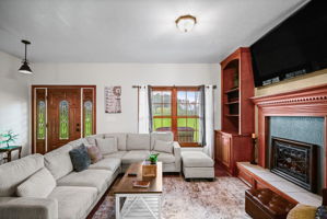  Photo 47