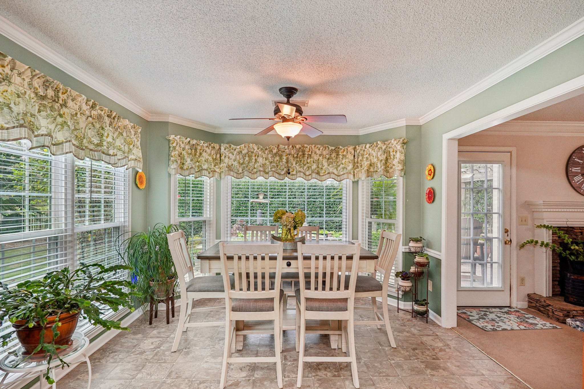 Westport Cir-S2908-018.jpg