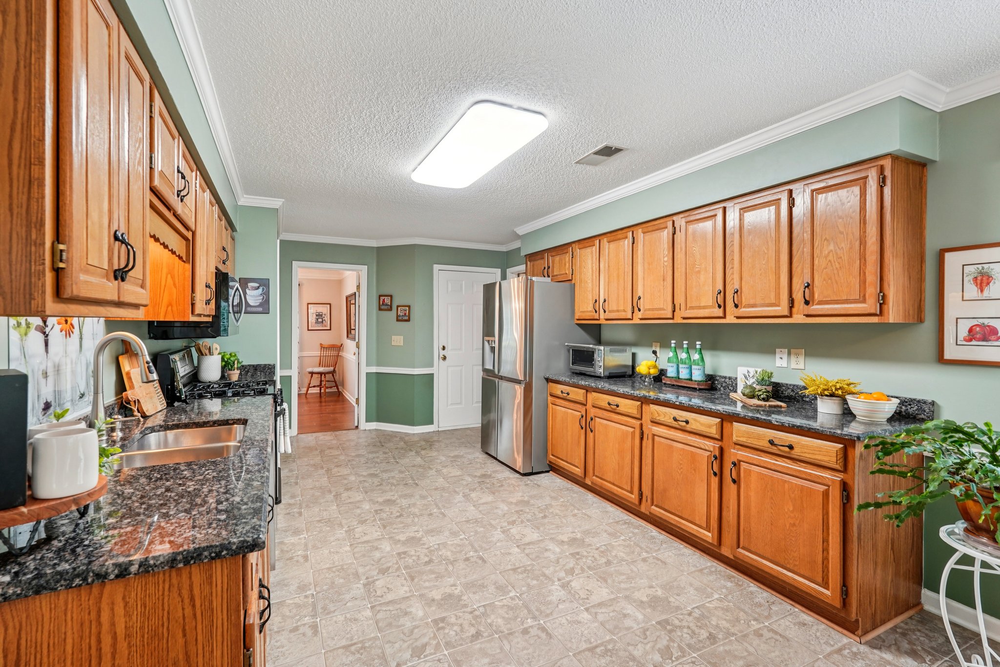 Westport Cir-S2908-022.jpg