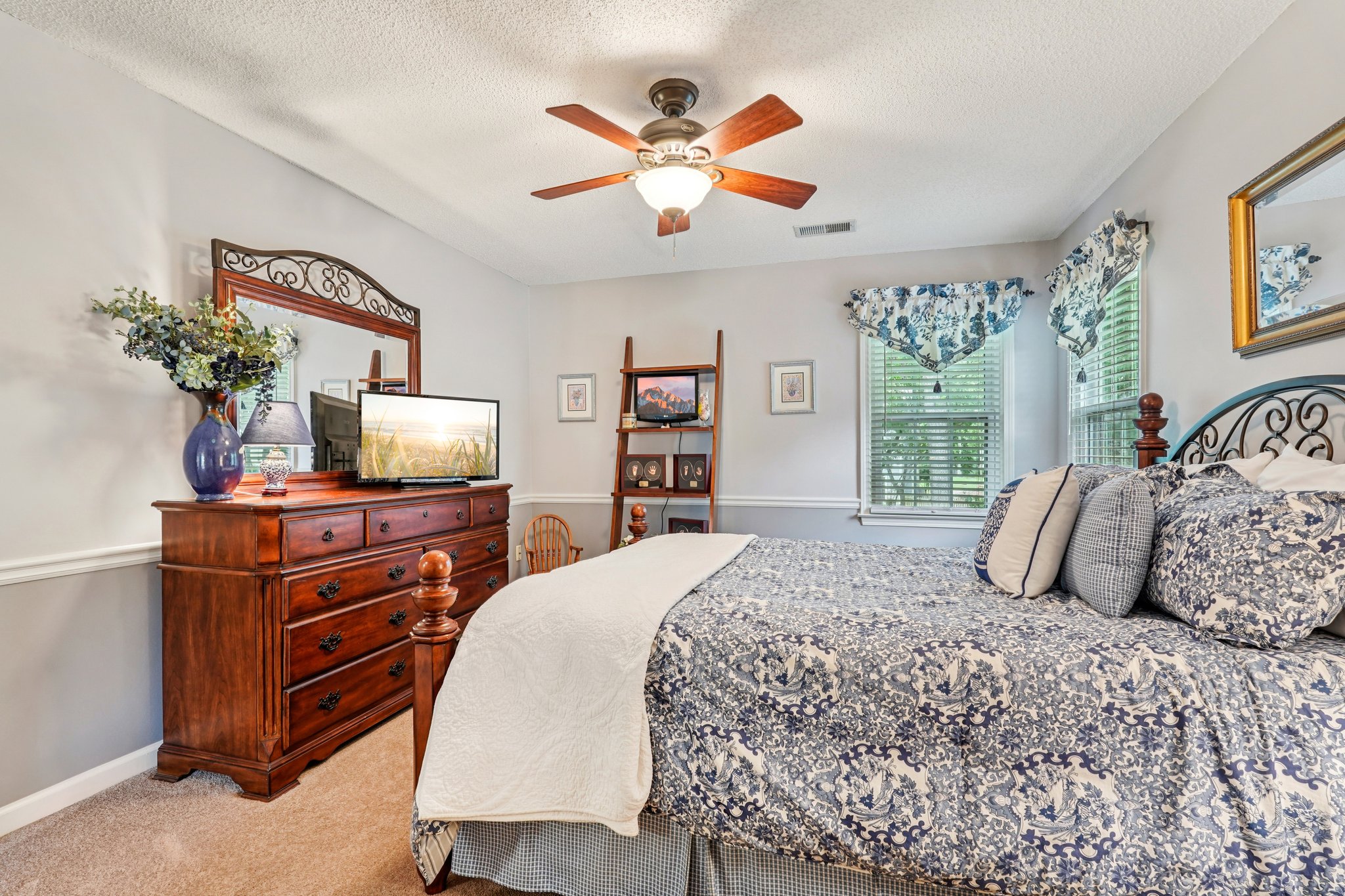 Westport Cir-S2908-042.jpg