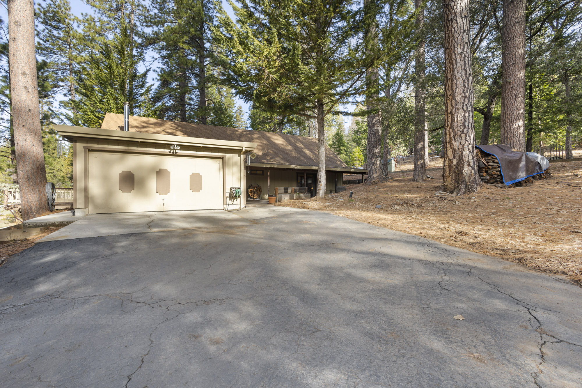 23759 Sierra Pine Ave, Twain Harte, CA 95383, USA Photo 24