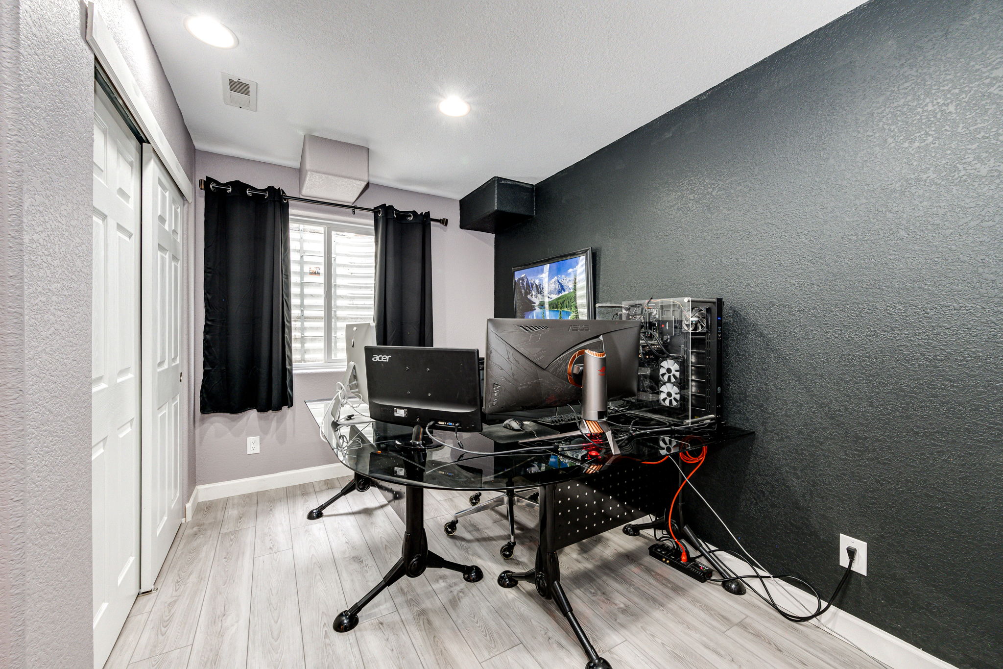 Basement bedroom #4