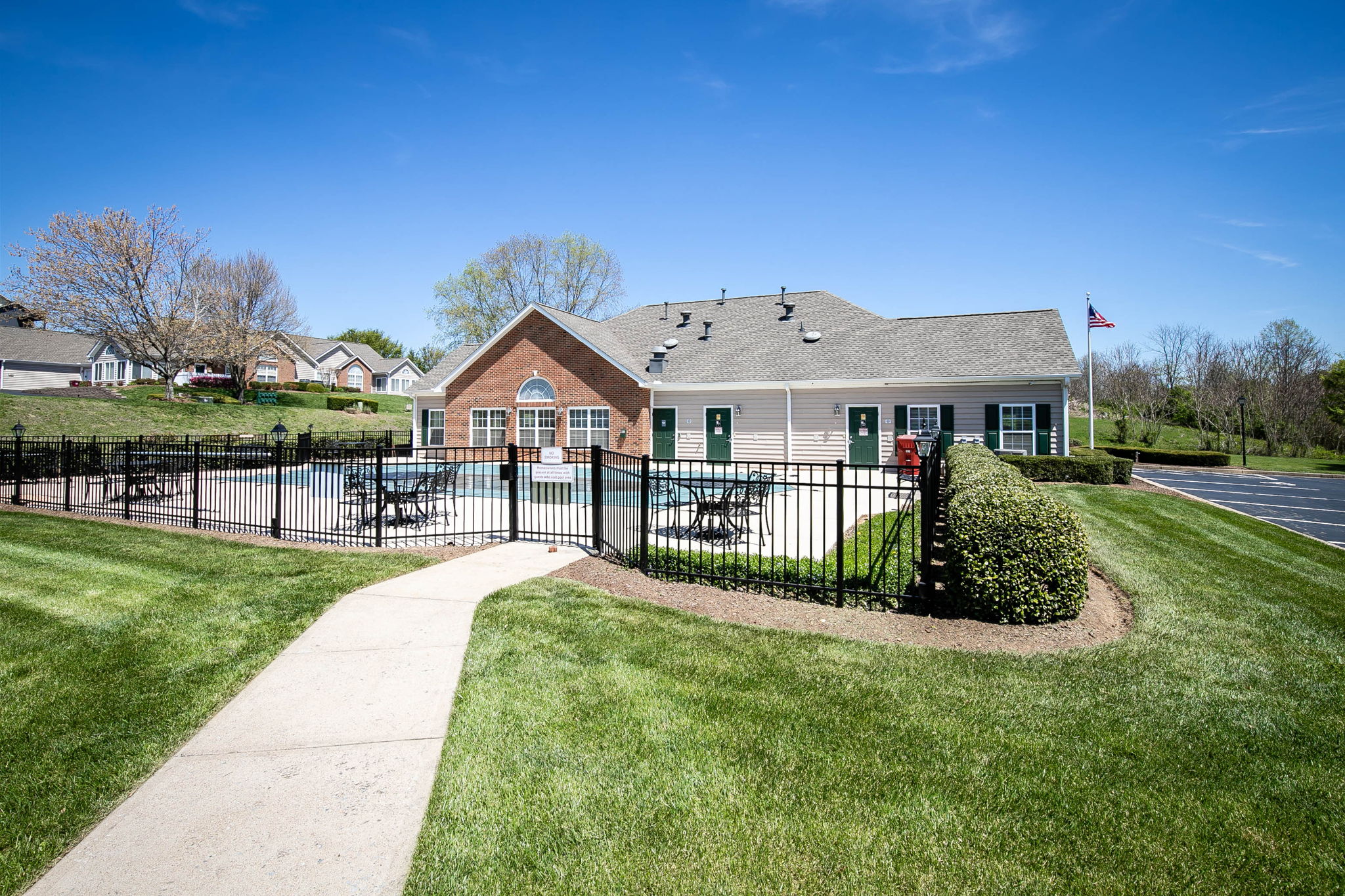 238 Avonlea Pl, Johnson City, TN 37604 HomeSelfies