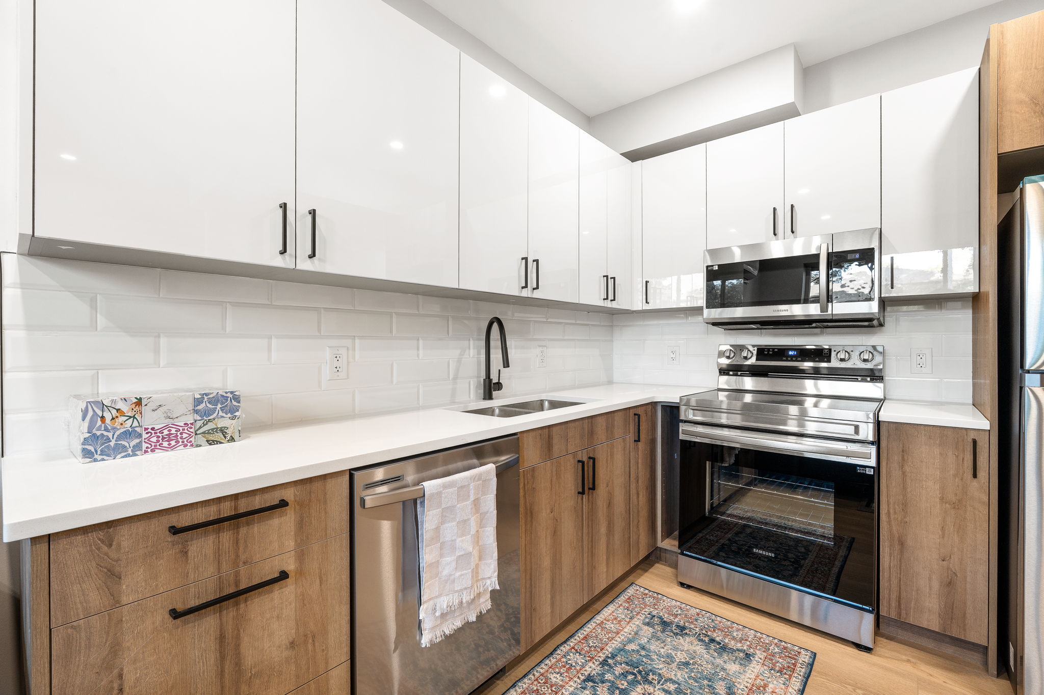 238 Collegiate St - Interior-27