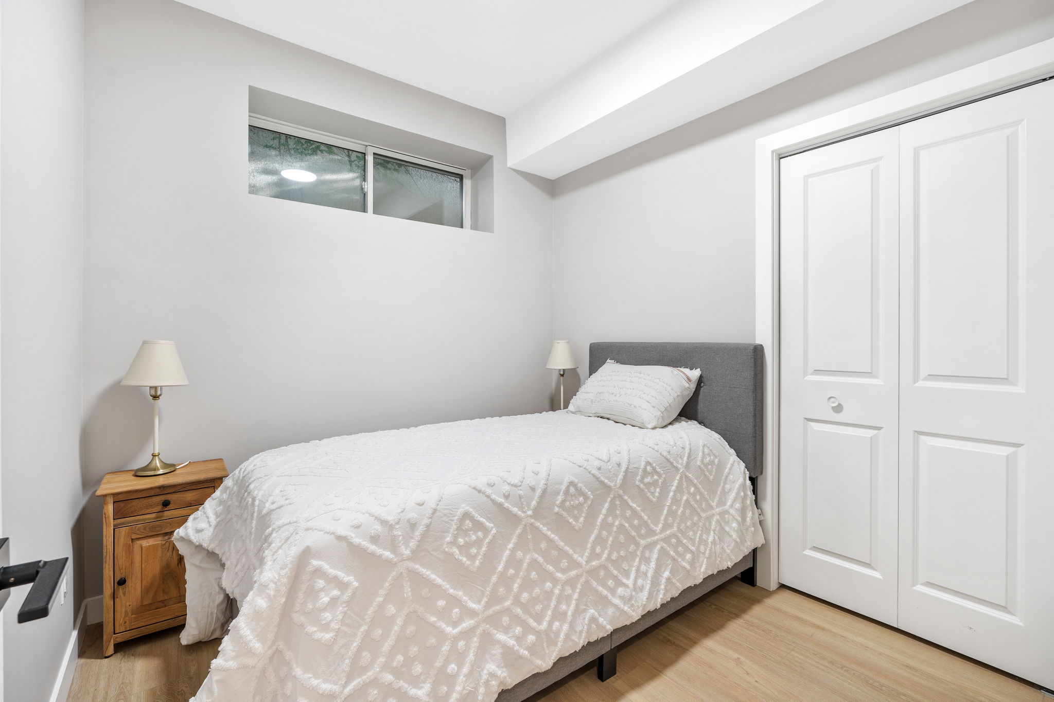 238 Collegiate St - Interior-29