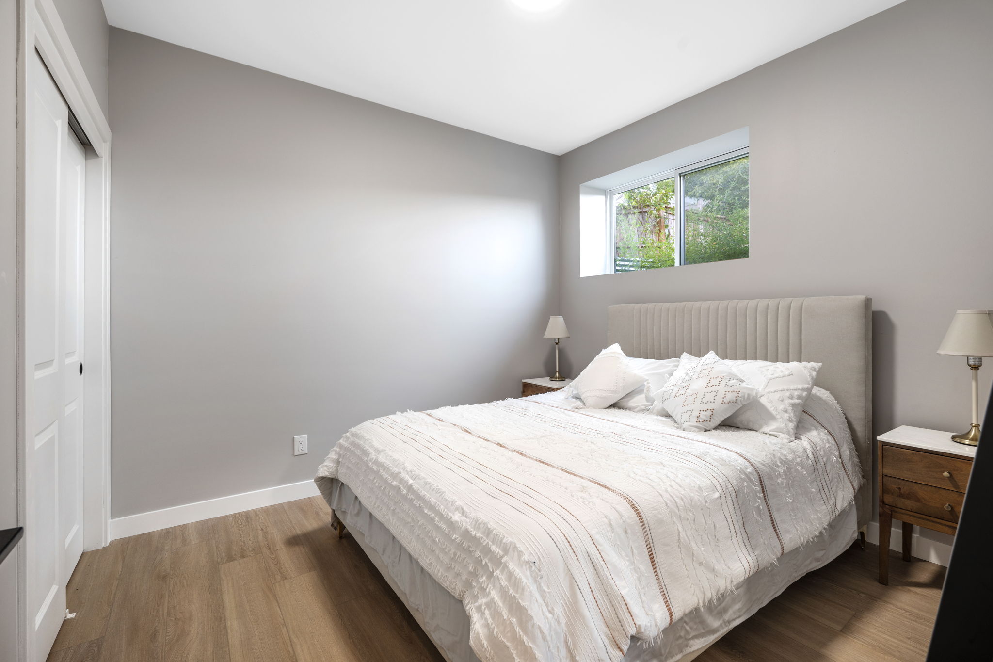 238 Collegiate St - Interior-32