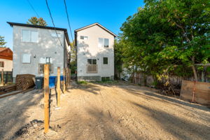238 Collegiate St - Exterior-5