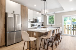 238 Collegiate St - Interior-8