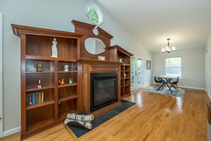  Photo 23