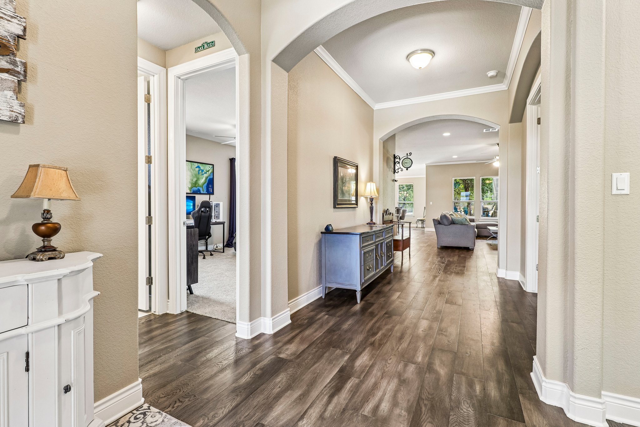 Jenn Cv-S0209-005.jpg