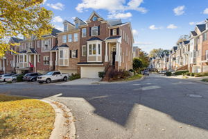 Welcome to 238 McLaren Gates Drive