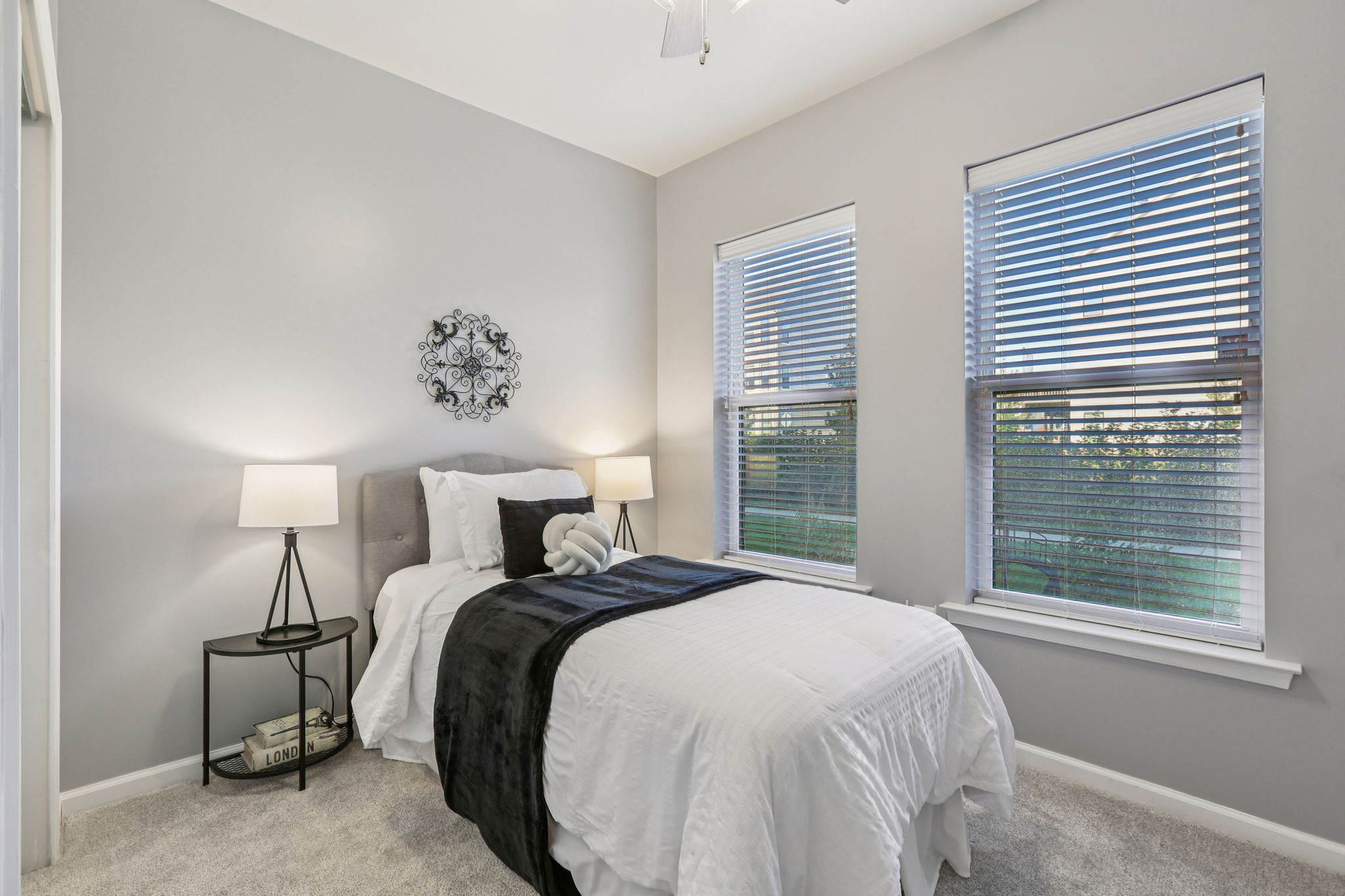 Narrowleaf Way-S1610-016