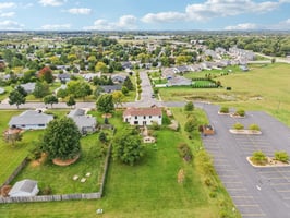 Ridgeview Dr-S2309-069.jpg