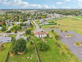 Ridgeview Dr-S2309-070.jpg