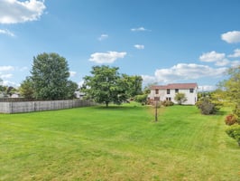 Ridgeview Dr-S2309-073.jpg