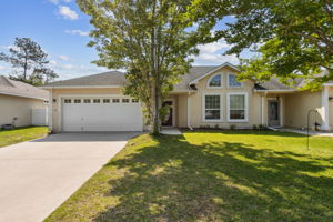 Welcome to 238 Royal Palms Ave
