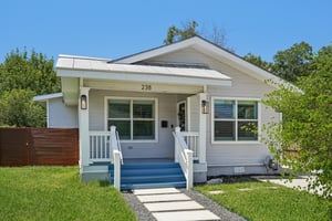 Saint Francis Ave-S2107-001.jpg