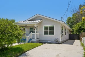 Saint Francis Ave-S2107-004.jpg