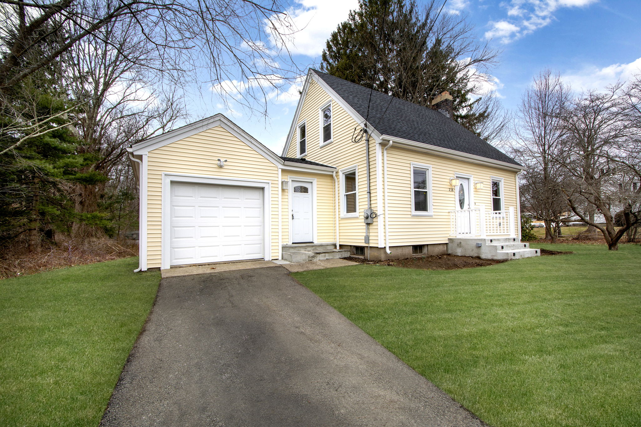 238 Washington St, Abington, MA 02351 Tom Sheehan Photography