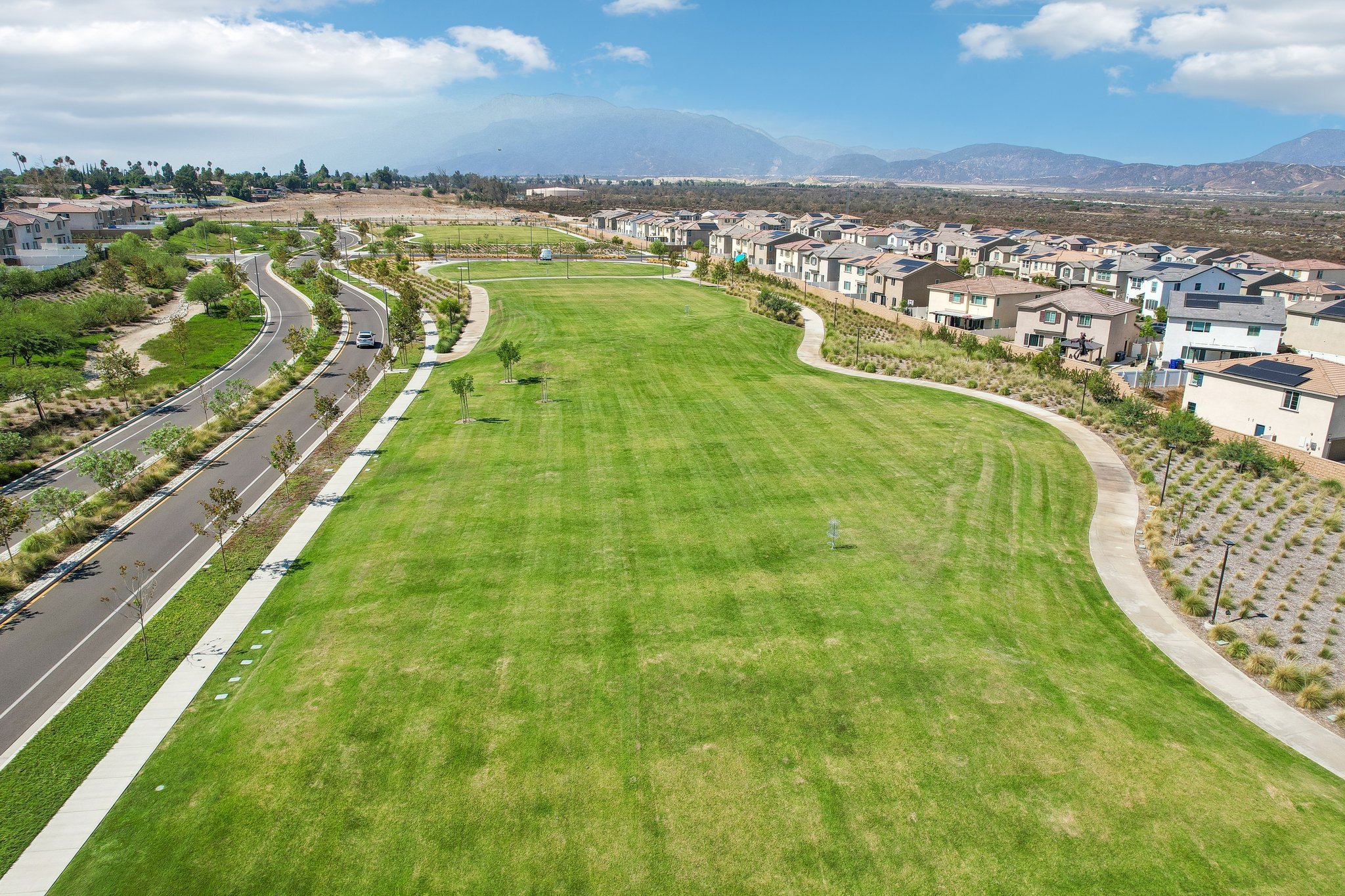 Crater Ave-2609-909.jpg