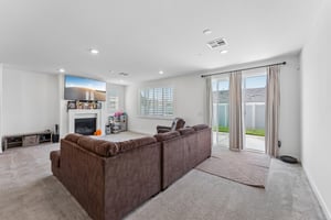 Crater Ave-S2609-006.jpg
