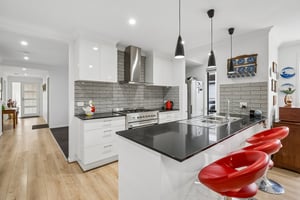 Crater Ave-S2609-010.jpg