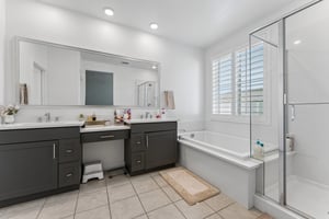 Crater Ave-S2609-023.jpg