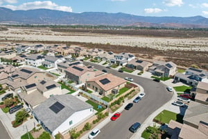 Crater Ave-S2609-047.jpg