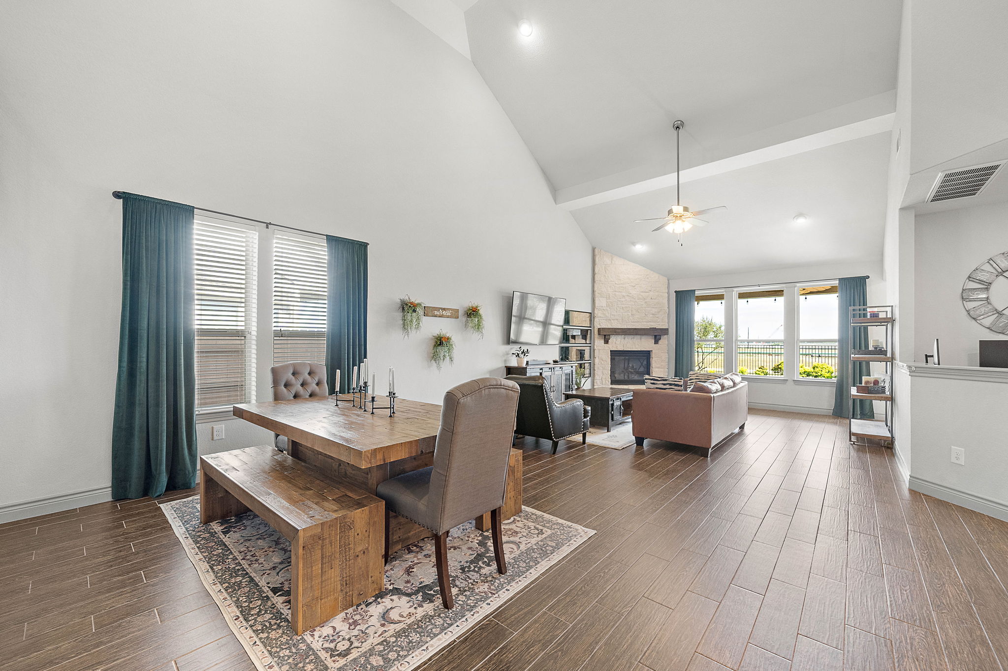 Strata Visuals-23807 Northwood Terrace-3