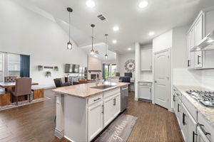 Strata Visuals-23807 Northwood Terrace-12