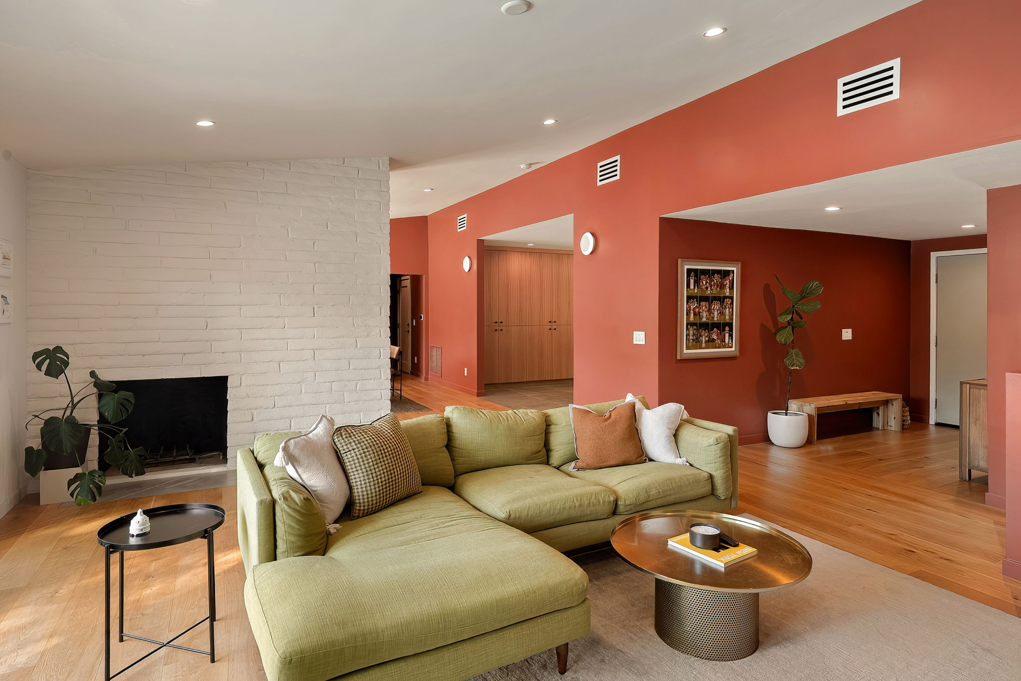 23811 Berdon Street-13