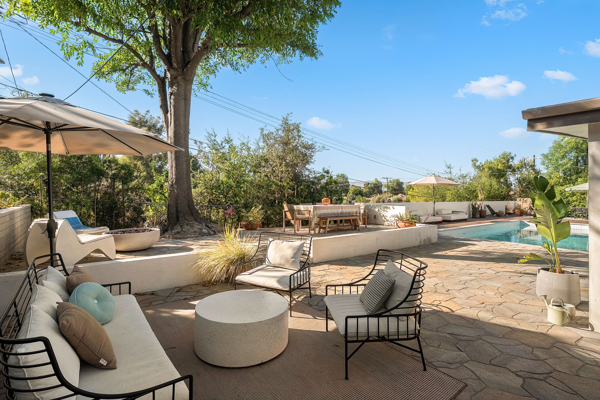 23811 Berdon Street-52