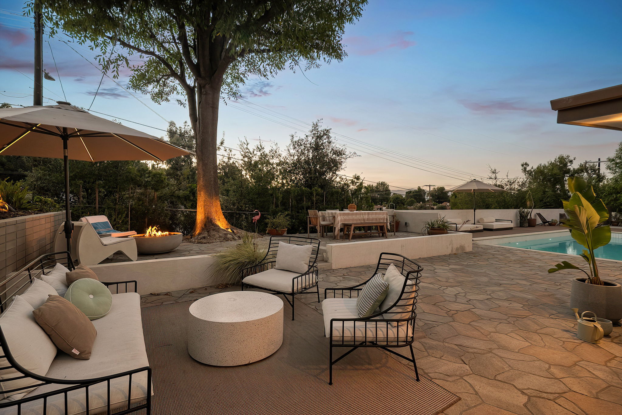 23811 Berdon Street-78