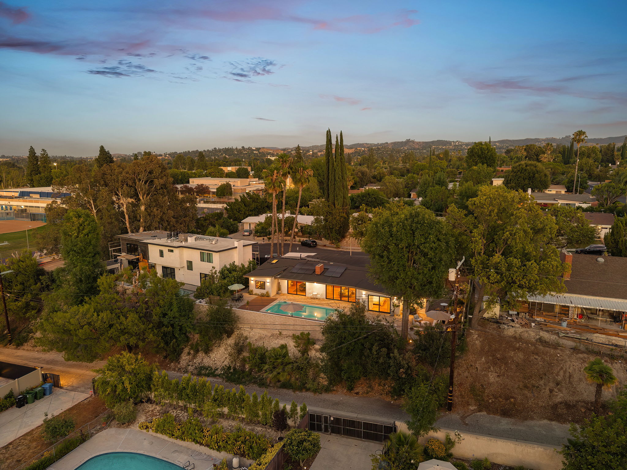 23811 Berdon Street-85