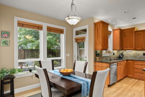 Kitchen - Eating area