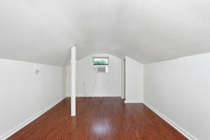 022_F8_2384 Cambridge St