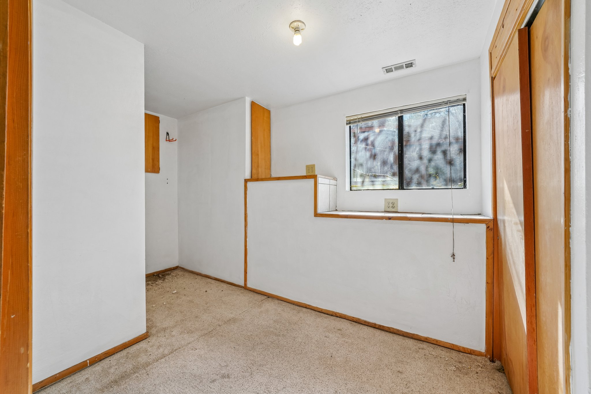 23840 Zuger Dr-S2608-028.jpg
