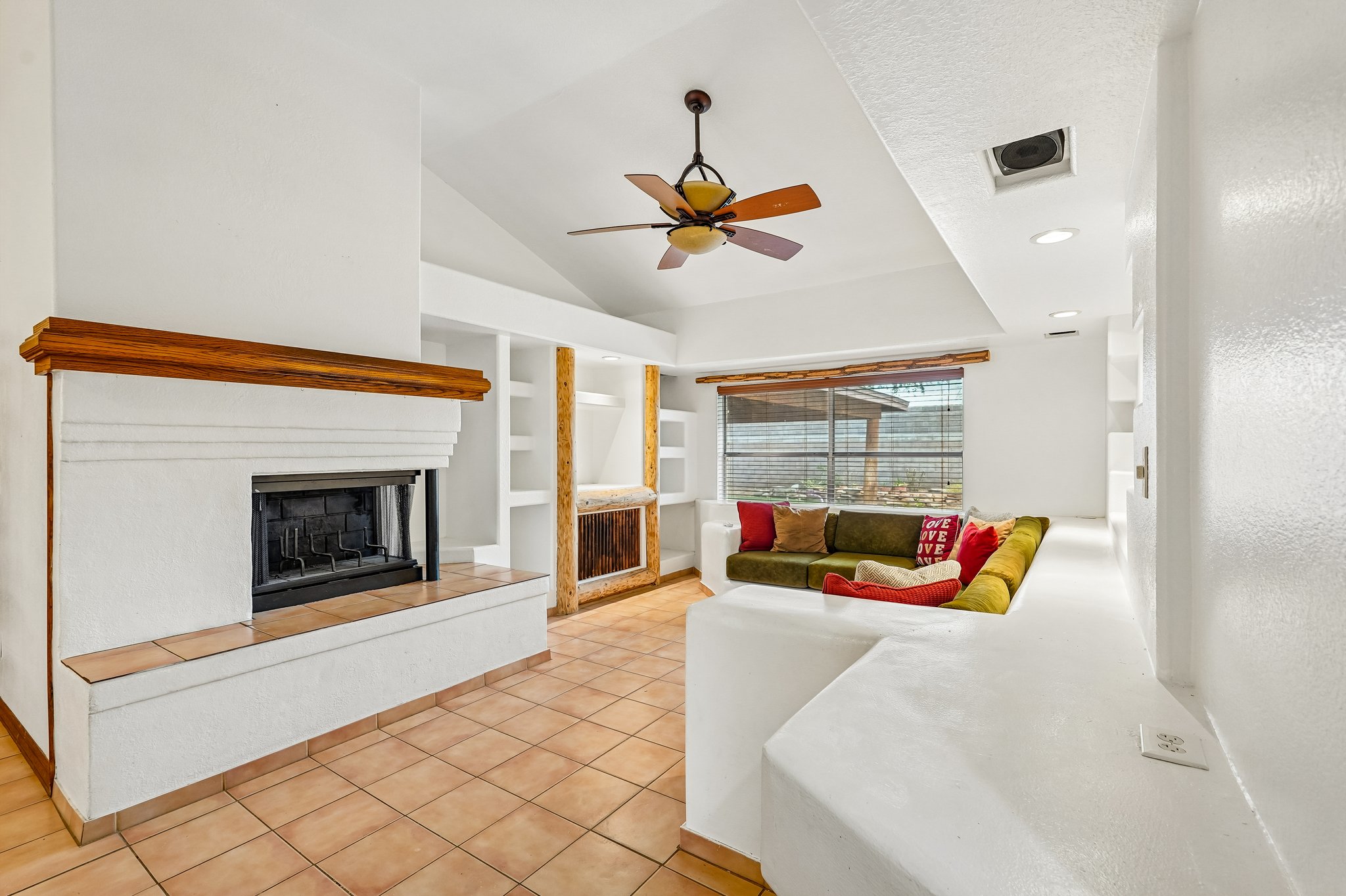 N 41st Ave-S1508-012.jpg