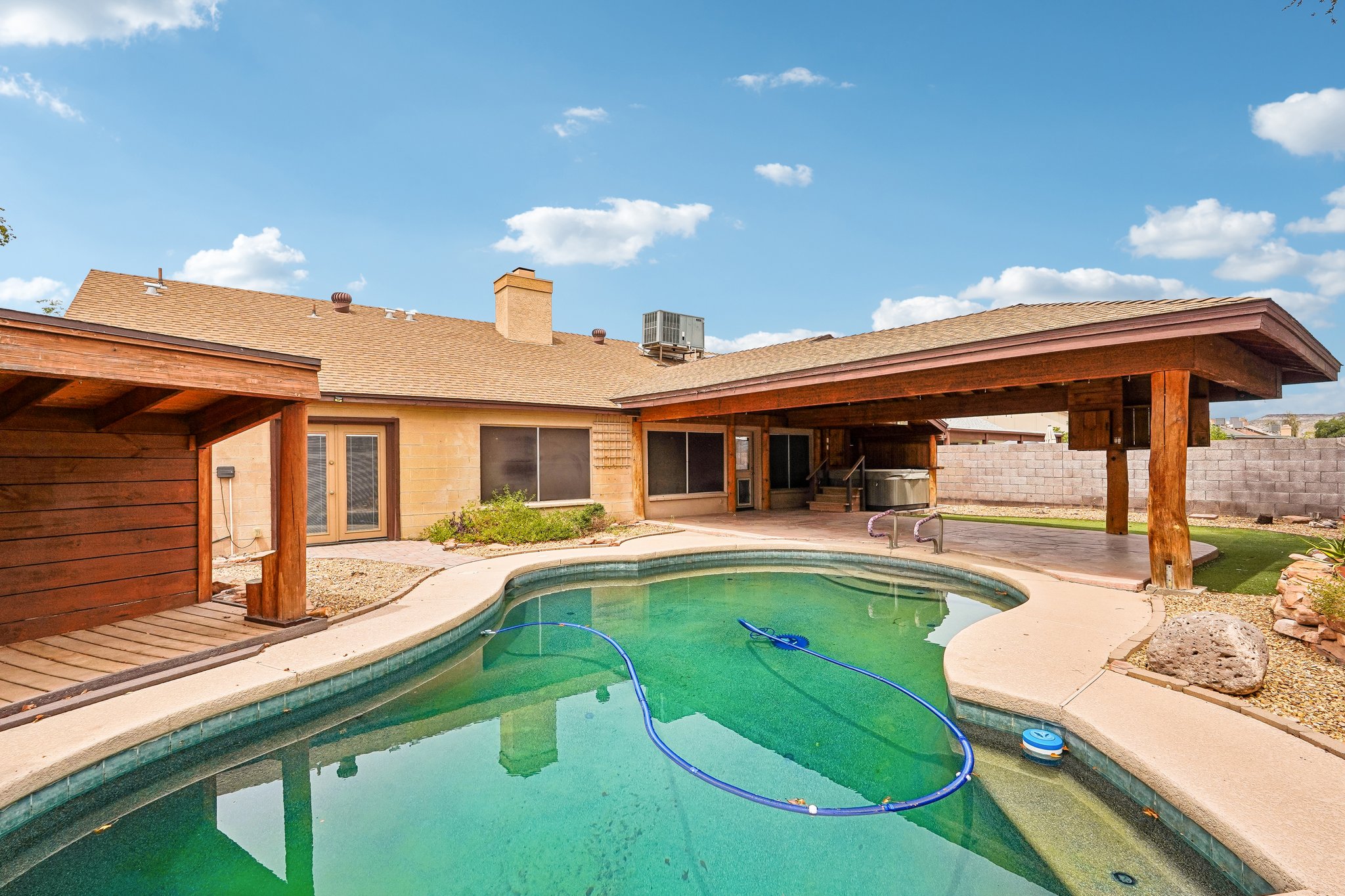 N 41st Ave-S1508-045.jpg