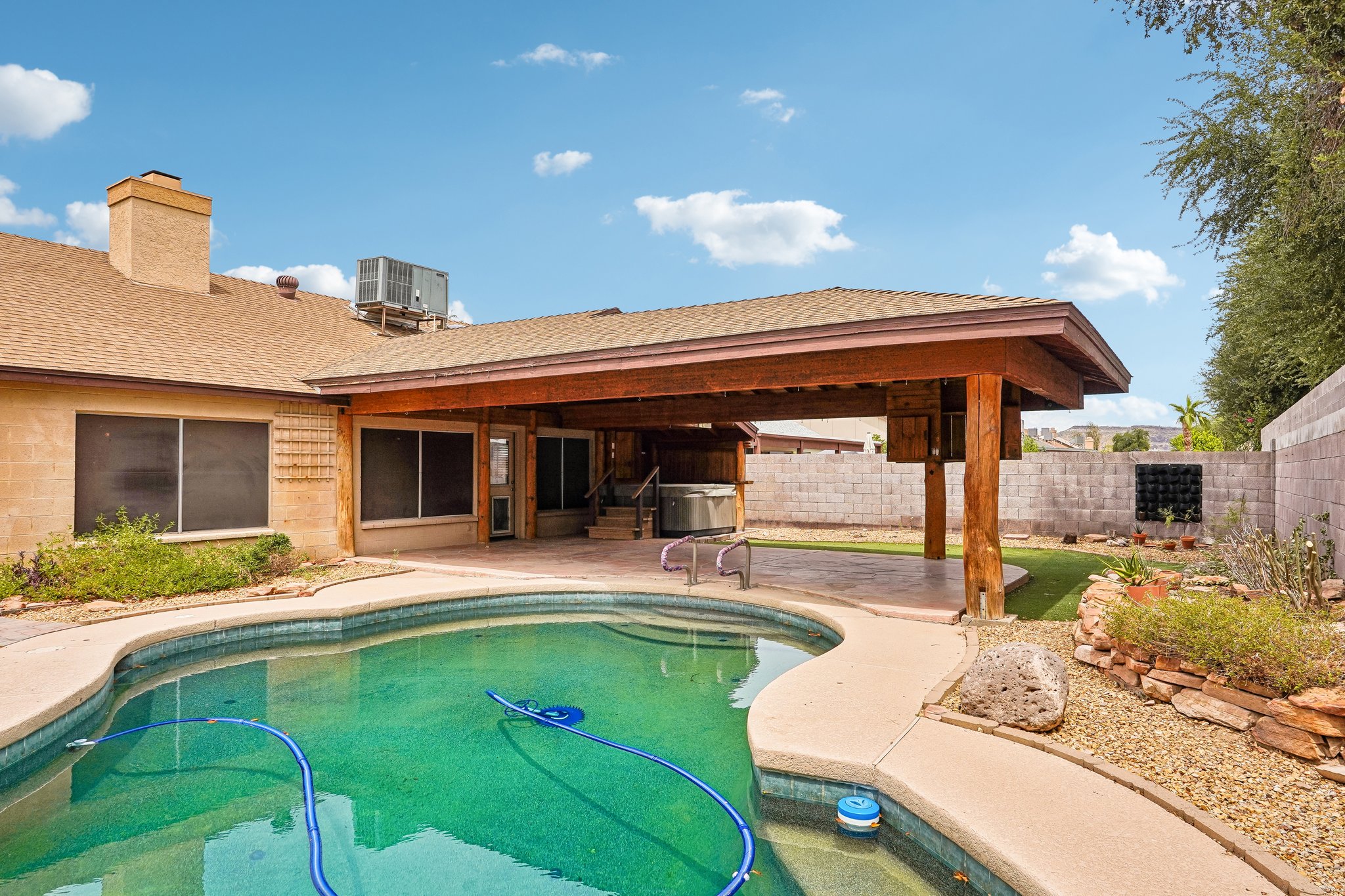 N 41st Ave-S1508-046.jpg